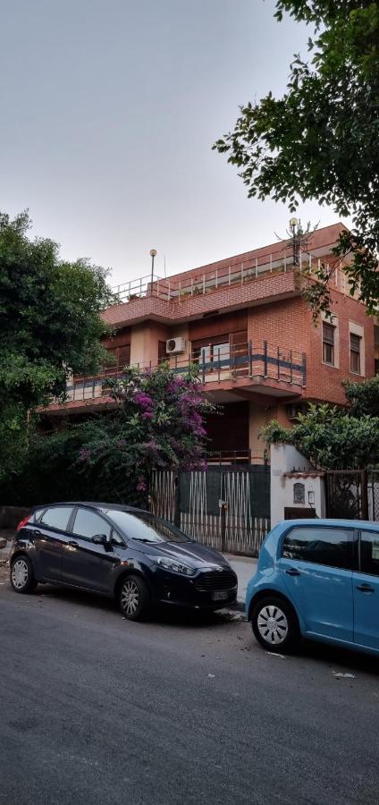 Alla Casetta Palermo Bagian luar foto